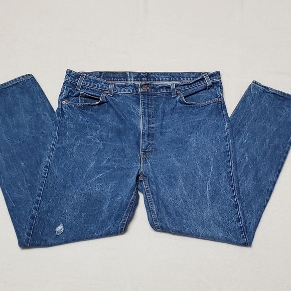 VINTAGE Levi's 505 Orange Tab Dark Wash Stone Wash Regular Fit Straight Leg Jean - Picture 3 of 11
